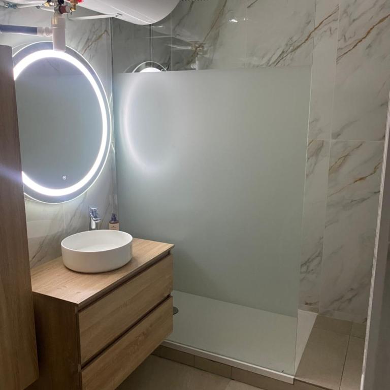 Chambre privée design, 8 min du Parc des Prince et de Roland Garros et à 4 min du métro 9 - Doppelzimmer - 7