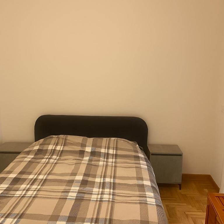 Chambre privée design, 8 min du Parc des Prince et de Roland Garros et à 4 min du métro 9 - Doppelzimmer - 9