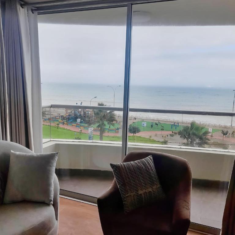 Departamento con Vista al Mar - Two-Bedroom Apartment - 18