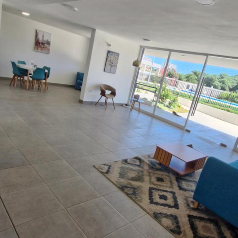 Depto Cerca del faro con vista al cerro grande - Two-Bedroom Apartment - 7