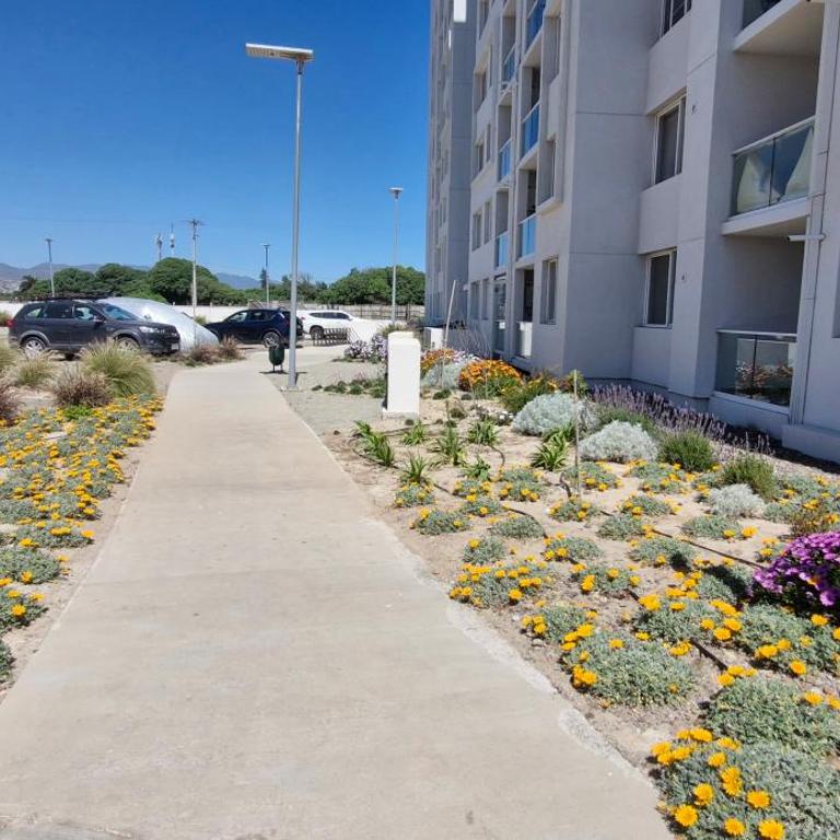Depto Cerca del faro con vista al cerro grande - Two-Bedroom Apartment - 1