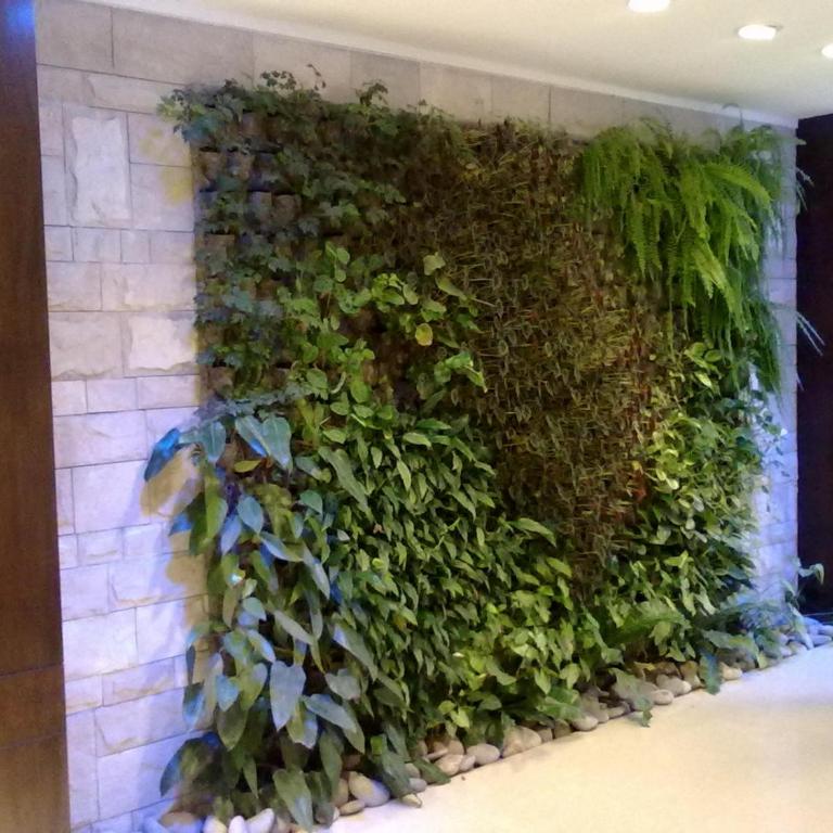 Roosevelt 1681 - Apartamento con balcón - 1