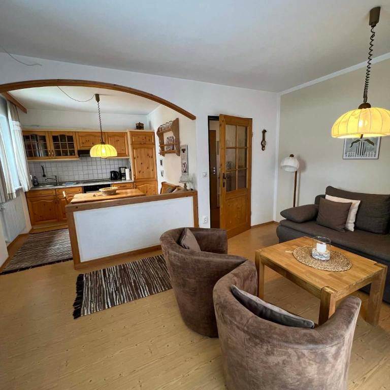 Hardi's Hotel - Apartment mit Blick auf die Berge - 9