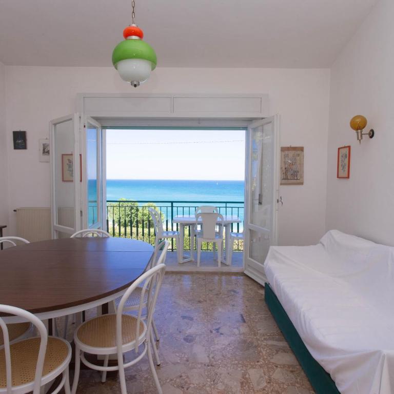 Trilocale vista mare a Numana - Two-Bedroom Apartment - 9