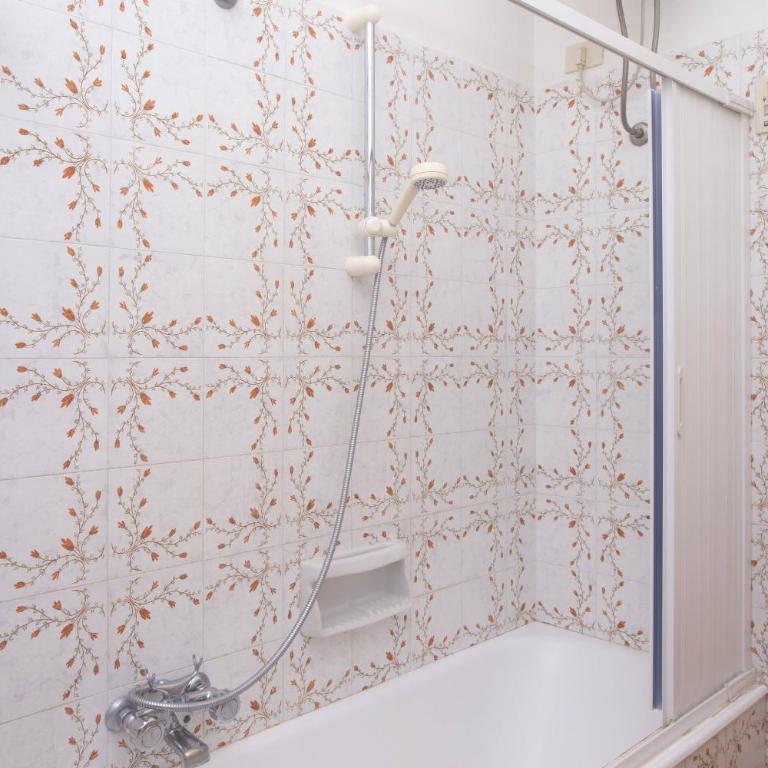 Trilocale vista mare a Numana - Two-Bedroom Apartment - 24