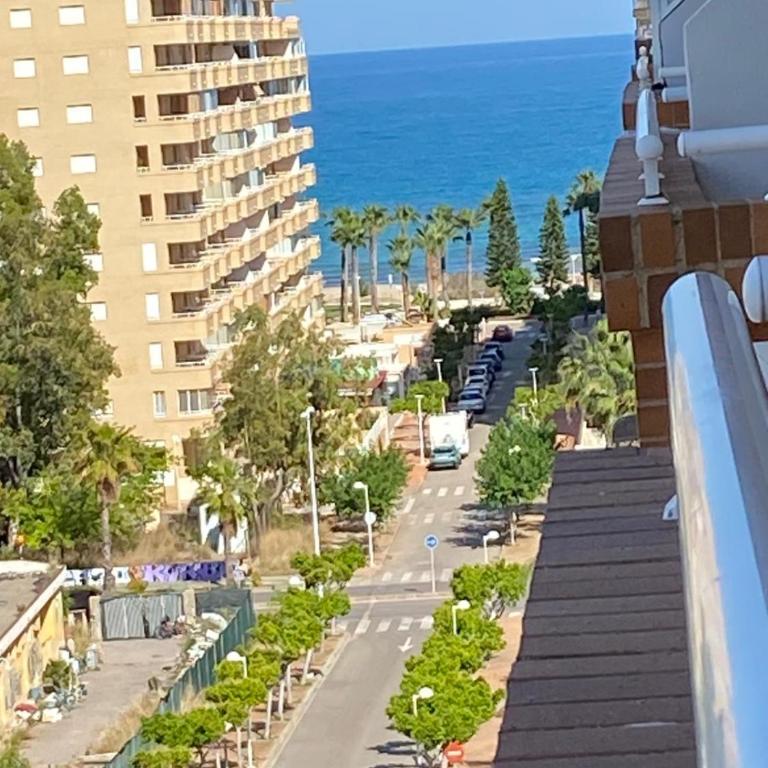 Edificio TORREMAR vistas al mar, orientación norte, Wifi y Smart-TV - Apartamento de 2 dormitorios - 18