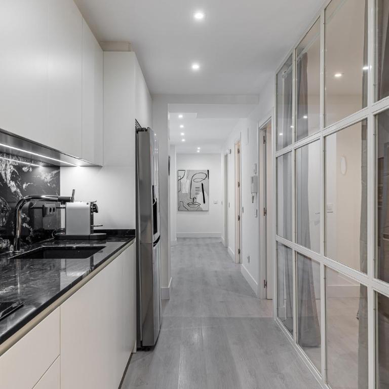 Apartamento Boutique Retiro II - Alojamiento corta estancia - Three-Bedroom Apartment - 15