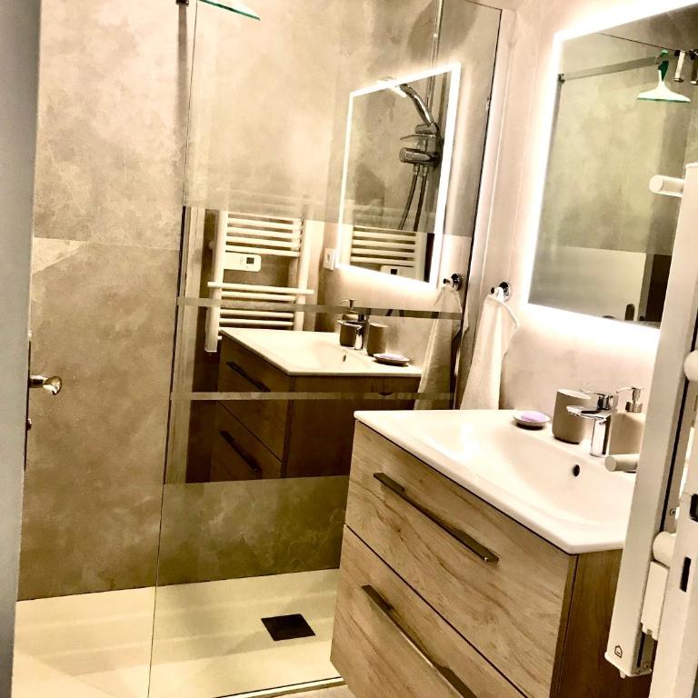 Cozy 1 bedroom apartment Antibes Juan-les-Pins - walk to beaches, restaurants, old town - Appartement 1 Chambre - 11