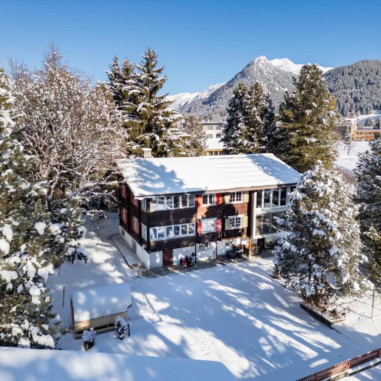 A&Y Chalet Davos Central - Chalet - 12