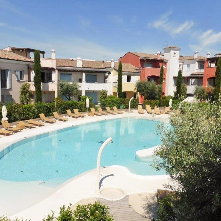 Residence Borgo Paradiso posto spiaggia compreso - Appartamento con 2 Camere da Letto - 1