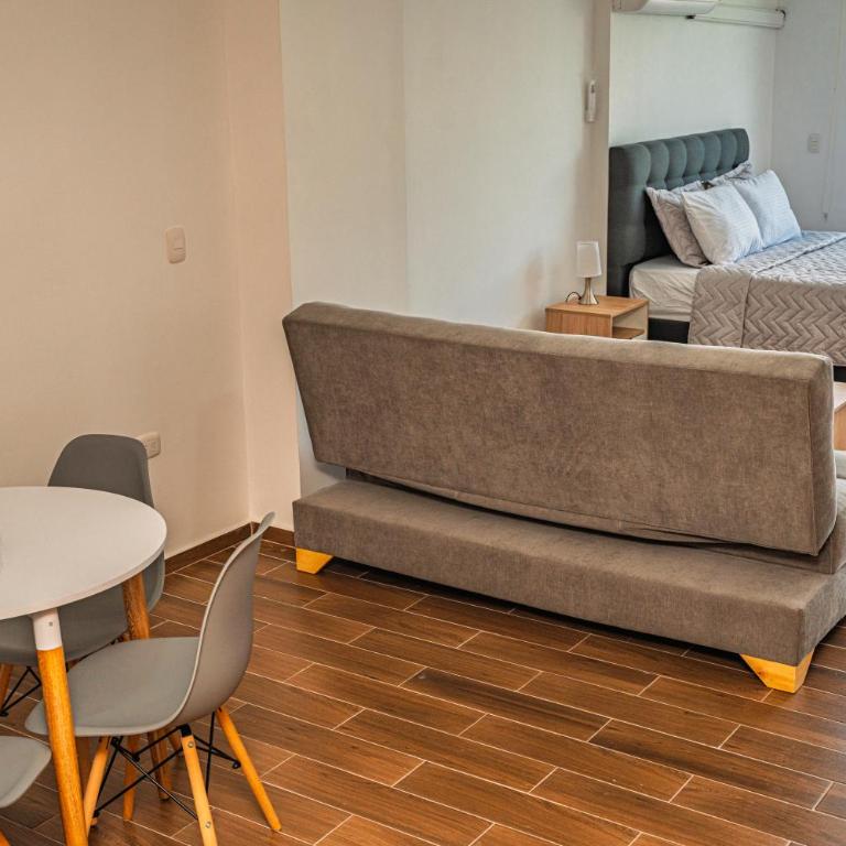 Loft moderno con Aire Acondicionado y Parqueadero - Apartamento de 2 dormitorios - 12