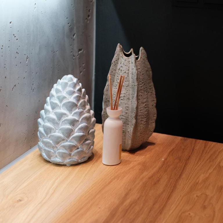BillHills Boutique & Design Aparthotel - Studio mit Gartenblick - 5