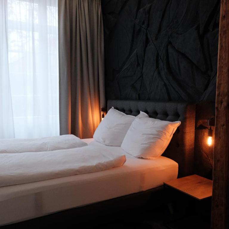 BillHills Boutique & Design Aparthotel - Studio mit Gartenblick - 1