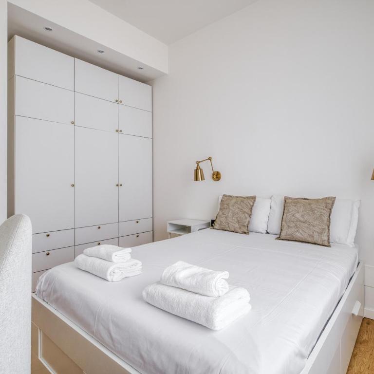 Just Urban Stays - Chic & Stylish apt in City Center - 1 min M2 Metro - Appartamento con 1 Camera da Letto - 16