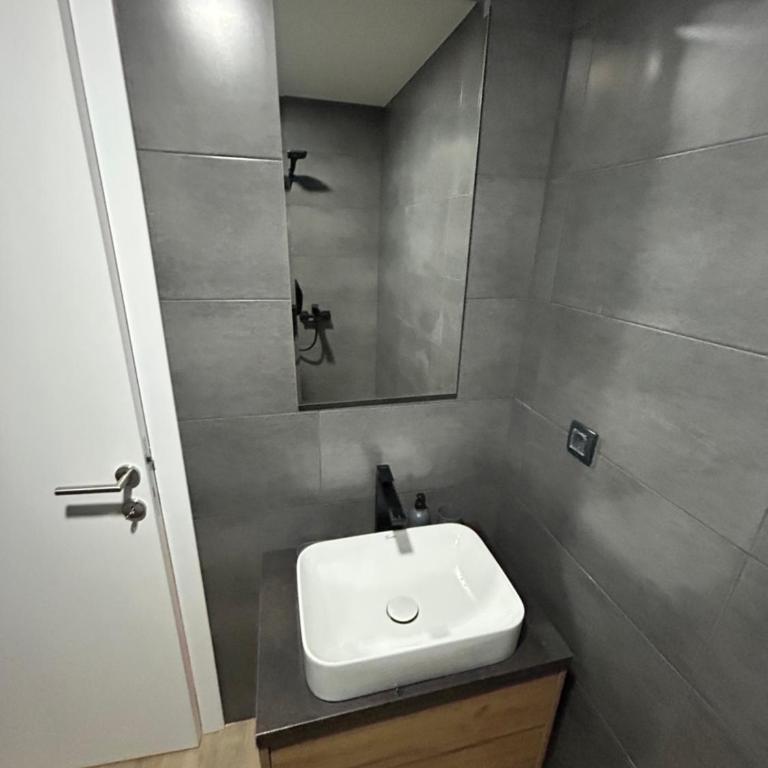 B8 Residence hill - One-Bedroom Apartment - 26