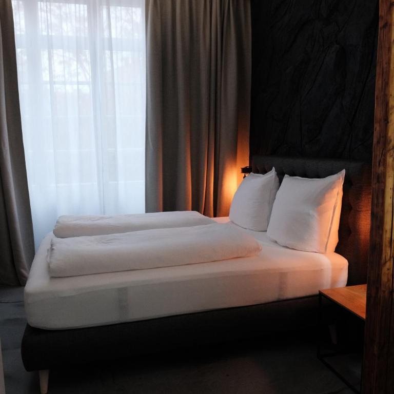BillHills Boutique & Design Aparthotel - Studio mit Gartenblick - 14