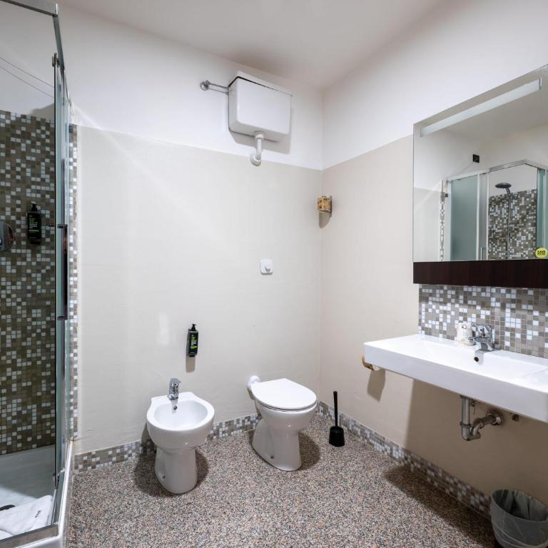 B&B Hotel Trieste - Camera Tripla - 4
