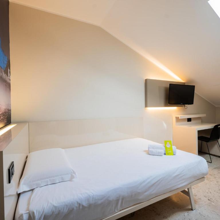 B&B Hotel Trieste - Camera Singola Economy - 2