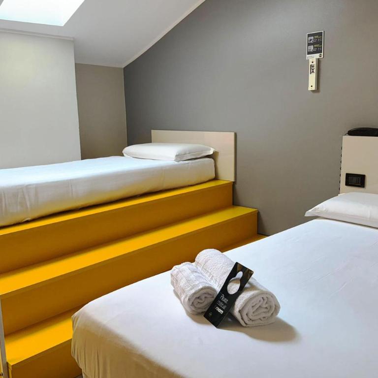B&B Hotel Trieste - Camera Tripla Economy - 1