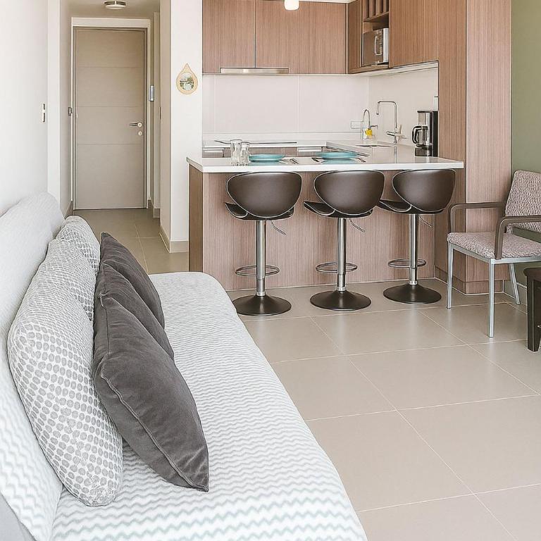 Smart Host Rentals - Seaside getaway - Two-Bedroom Apartment with Terrace and Sea View - 17