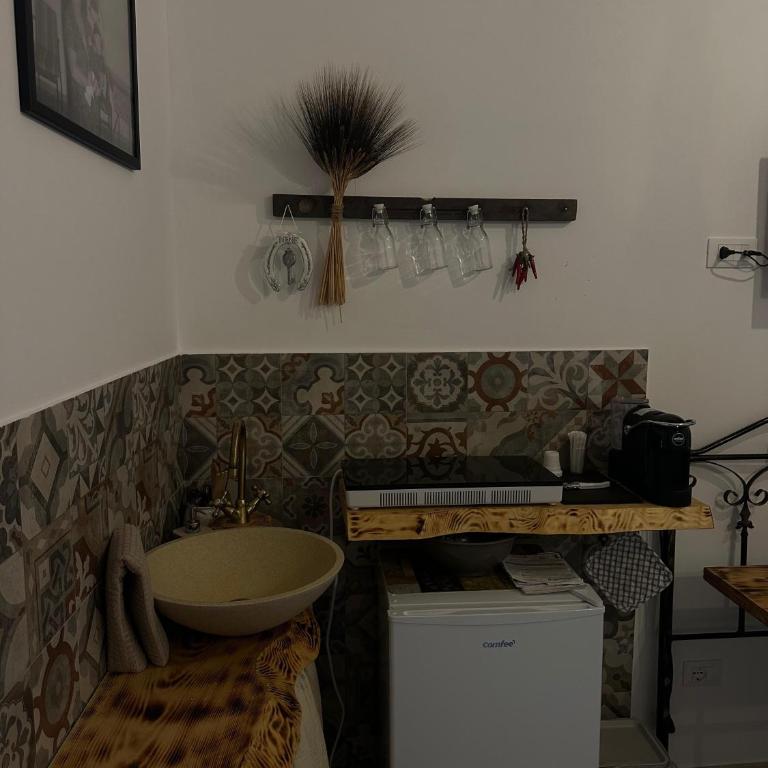 Nene' - Camera Deluxe Matrimoniale/Doppia con Letti Singoli, con Vasca Idromassaggio - 11