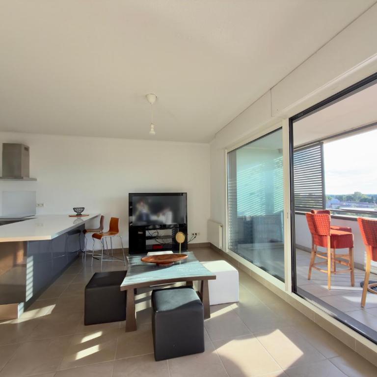 Superbe appartement de 50 m sur les berges du Lez - One-Bedroom Apartment - 3