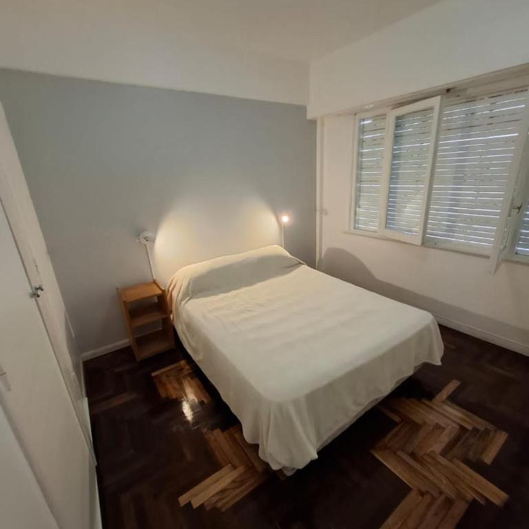 Colon y mar - One-Bedroom Apartment - 5