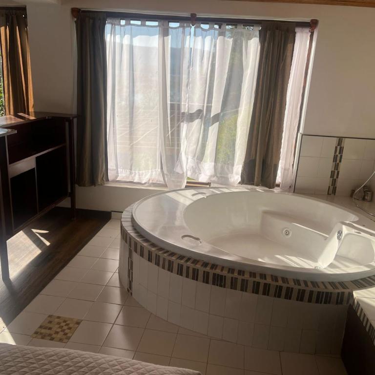 Refugio Génesis habitaciones Lago de Tota - Habitación Doble Deluxe con bañera - 3