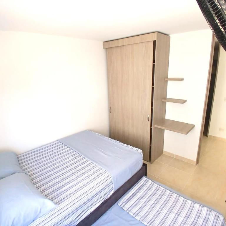 Five Homes Ricaurte - Apartamento de 2 dormitorios con balcón - 7