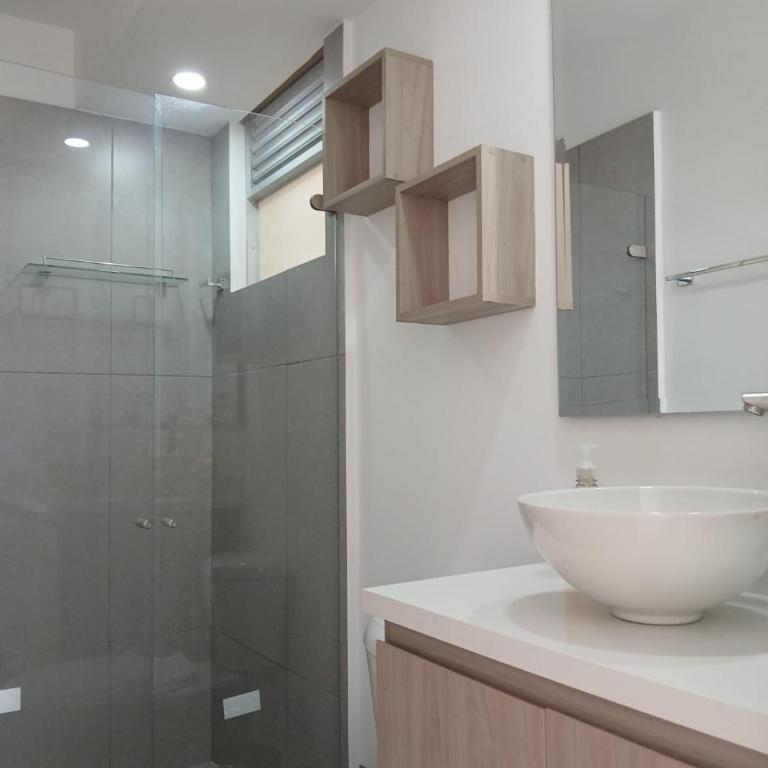 Five Homes Ricaurte - Apartamento de 2 dormitorios con balcón - 9