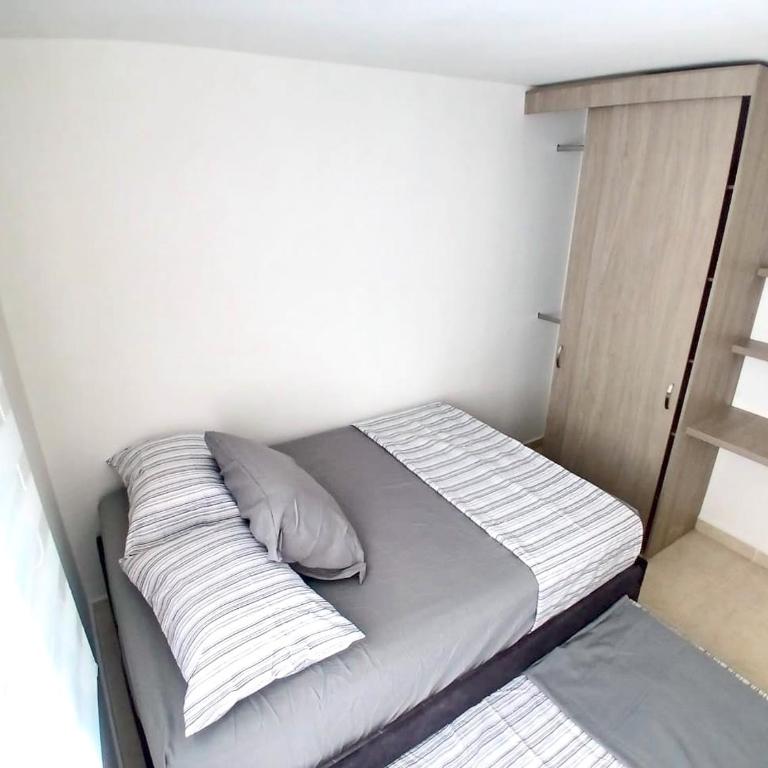 Five Homes Ricaurte - Apartamento de 2 dormitorios con balcón - 14