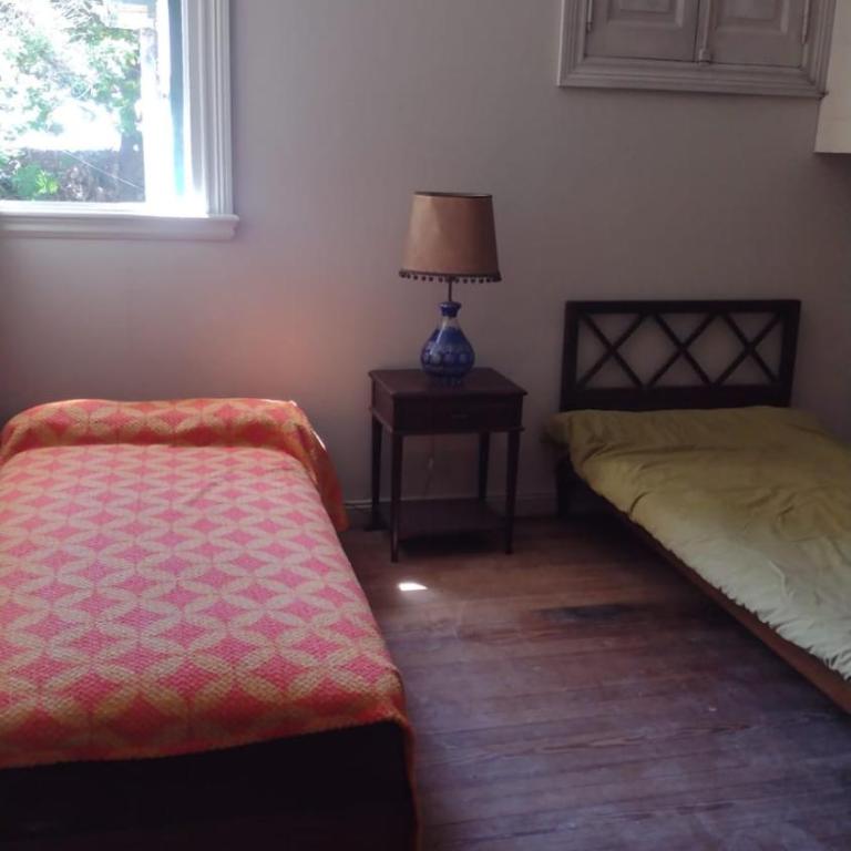 Córdoba y Colon - Three-Bedroom House - 12