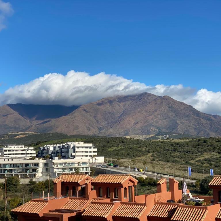 Sea View Penthouse Apartment with Hot Tub - Casa Bella Vista, Buenas Noches , Estepona - Appartement 3 Chambres - 81