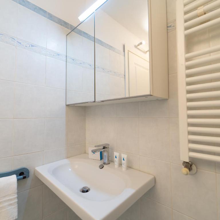 Porta Venezia - Confortevole apt con WiFI e AC - Appartamento con 1 Camera da Letto - 2
