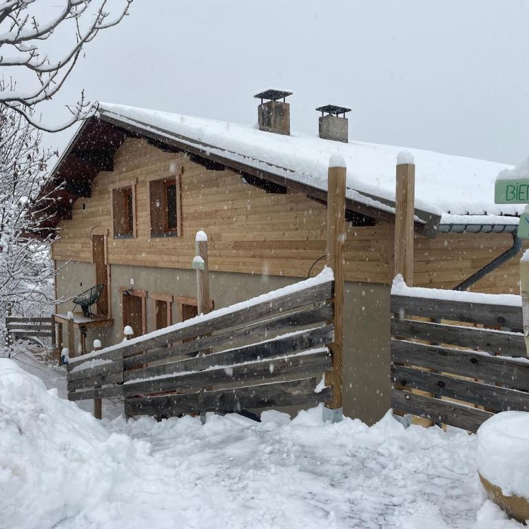 Très belle maison spacieuse et lumineuse, vue sur la station de Risoul et de Vars - Eygliers - Chalet 2 Chambres - 63