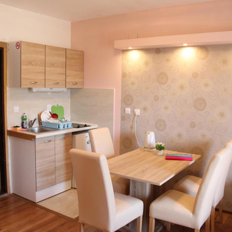 Lilian Apartments - Studio Apartman - 8