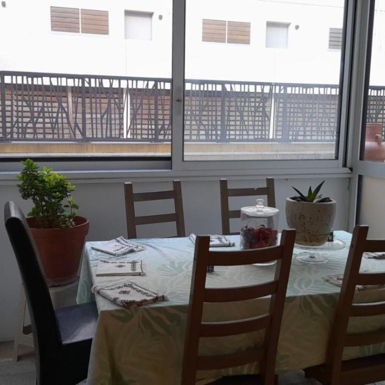 Chambre en loc - One-Bedroom Apartment - 4