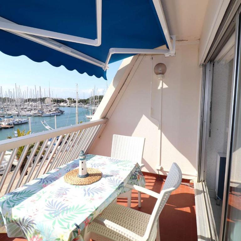 Studio Cabine avec Climatisation et Parking au Port, Proche Restaurants - FR-1-307-280 - Studio - 13