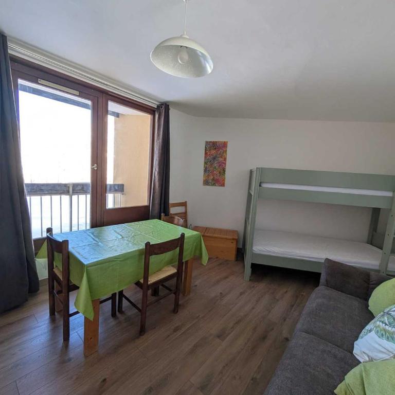 Studio skis aux pieds avec balcon et animaux acceptés - FR-1-445-77 - Monolocale - 8