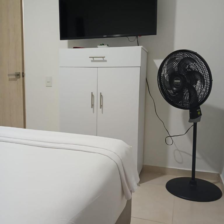 Jardin imperial, habitaciones para tu disfrute y descanso en apto familiar - Habitación con cama grande - 2