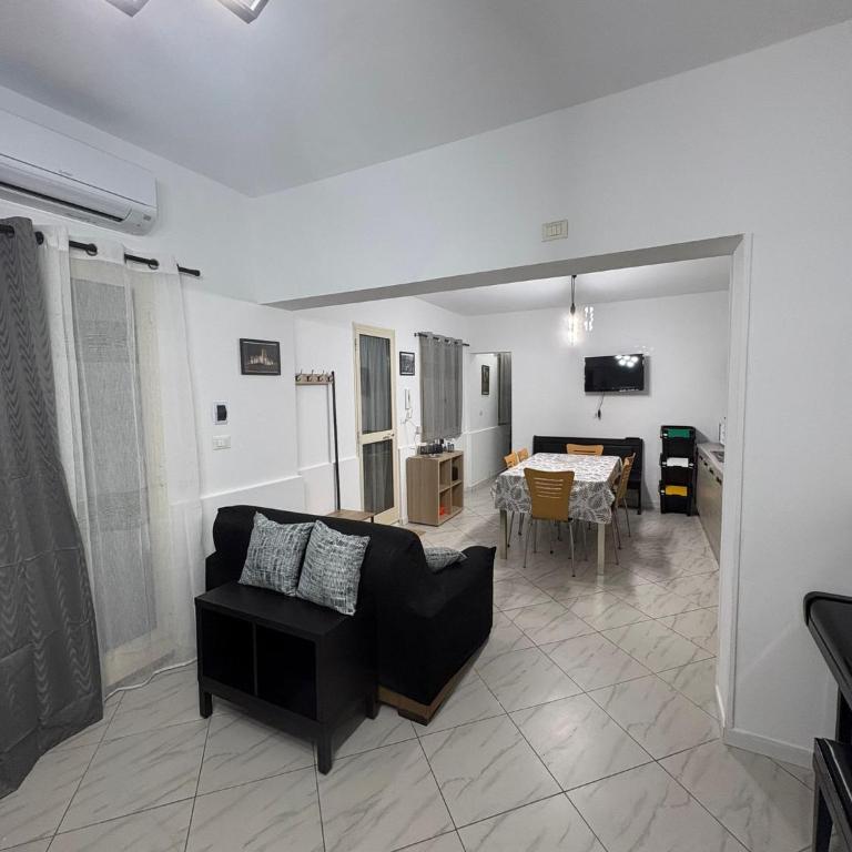 SeccoHouse - One-Bedroom House - 4