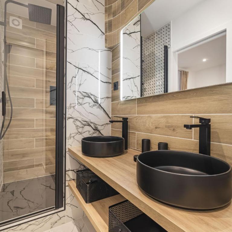 Quinte Flush - Deluxe Apartment mit 2 Schlafzimmern - 15