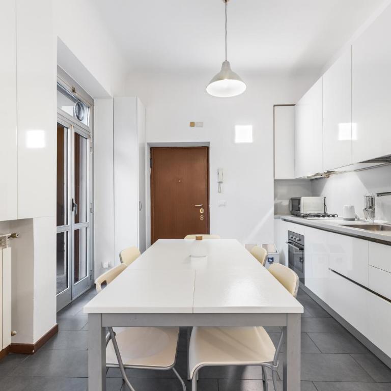 Fara apt - Centro - 8 posti - wifi - Appartamento con 3 Camere da Letto - 19