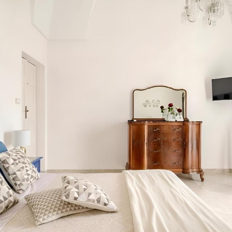La terrazza di Don Peppino - Double Room with Private Bathroom - 3