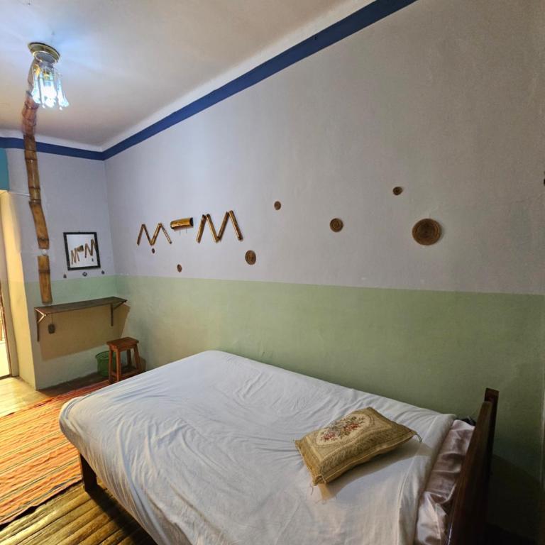 Casa Vrinda - Standard Single Room with Shared Bathroom - 4