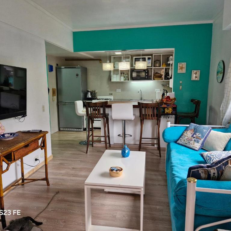 Confort Playa Pinamar Centro SOLO ALQUILO A FAMILAS - Two-Bedroom Apartment - 1