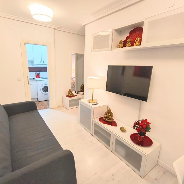 En PLENO CENTRO - Especial para GRUPOS o FAMILIAS - GRAN VÍA - CALLAO - SOL - PLAZA ESPAÑA - Apartamento de 3 dormitorios - 8