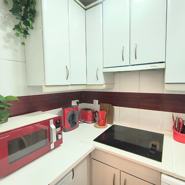 En PLENO CENTRO - Especial para GRUPOS o FAMILIAS - GRAN VÍA - CALLAO - SOL - PLAZA ESPAÑA - Apartamento de 3 dormitorios - 57