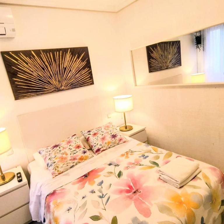 En PLENO CENTRO - Especial para GRUPOS o FAMILIAS - GRAN VÍA - CALLAO - SOL - PLAZA ESPAÑA - Apartamento de 3 dormitorios - 52