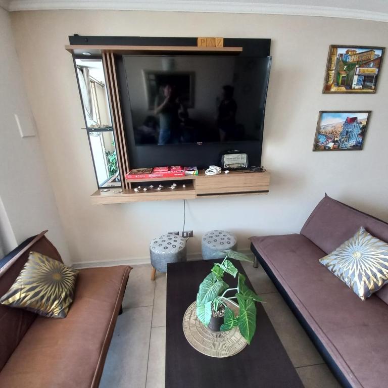 Departamento estudiantes amoblado 2 dormitorios Viña del Mar - Two-Bedroom Apartment with Balcony - 1